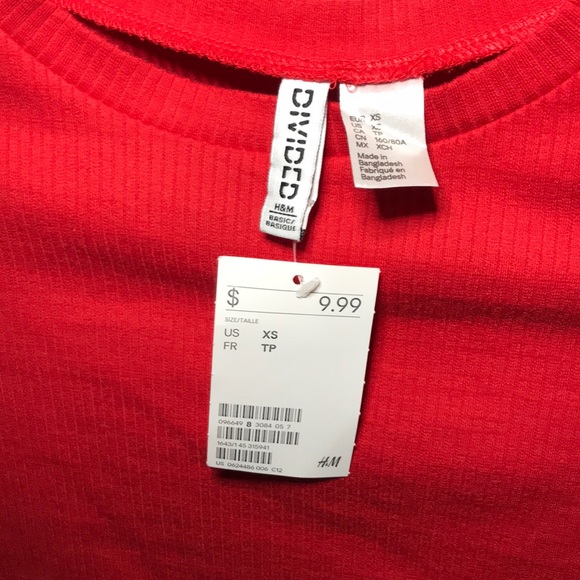 Red Cropped Ribbed Shirt! - Picture 2 of 3